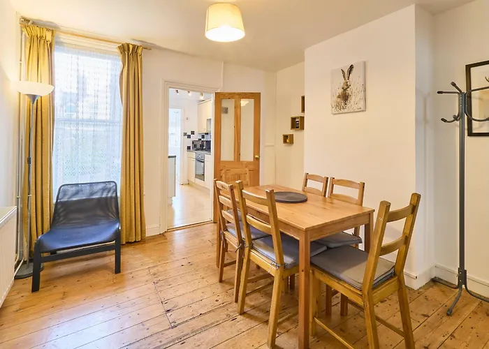 Host & Stay - Saint Peters